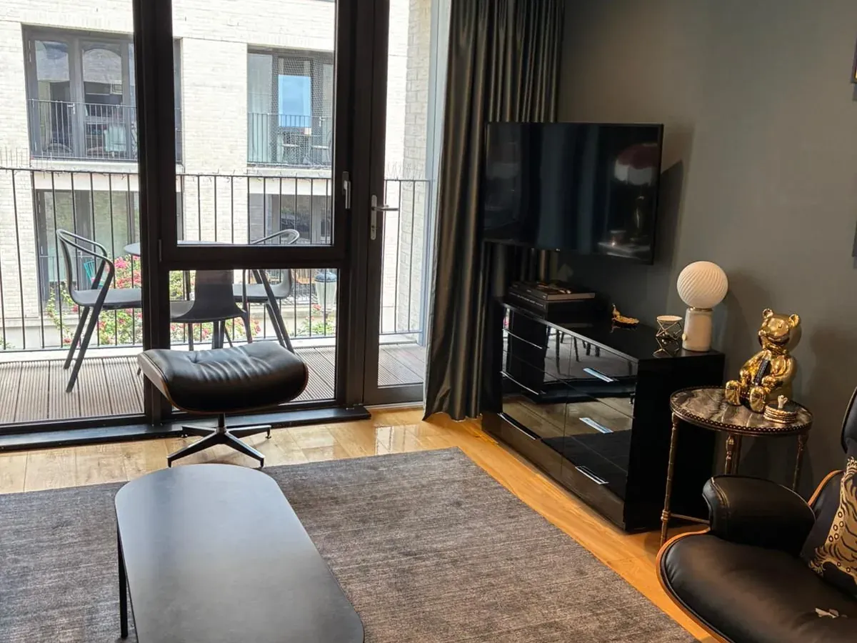 Empty, freshly cleaned flat ready for the next tenant